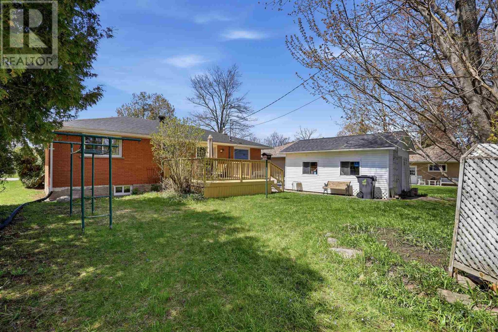 36 Southwood Dr, Sault Ste. Marie, Ontario P6B 4M1 - Photo 34 - SM261169