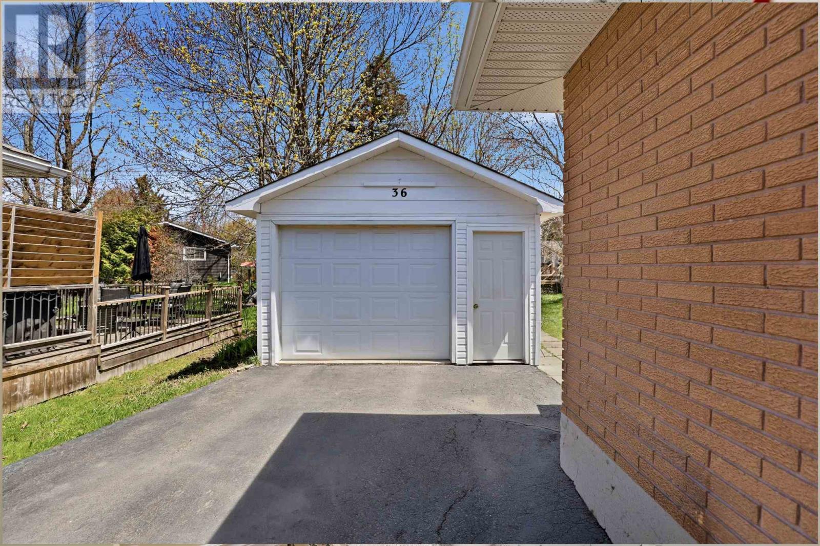 36 Southwood Dr, Sault Ste. Marie, Ontario P6B 4M1 - Photo 39 - SM261169