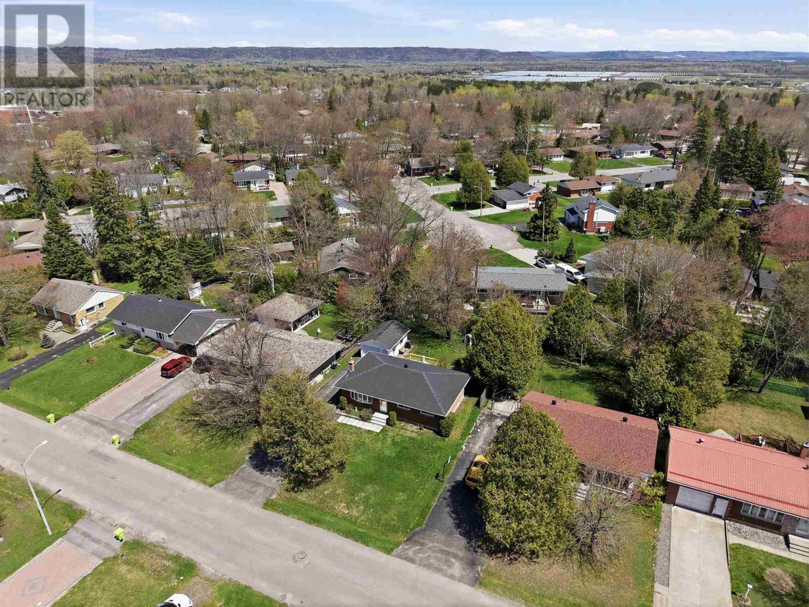 36 Southwood Dr, Sault Ste. Marie, Ontario P6B 4M1 - Photo 42 - SM261169