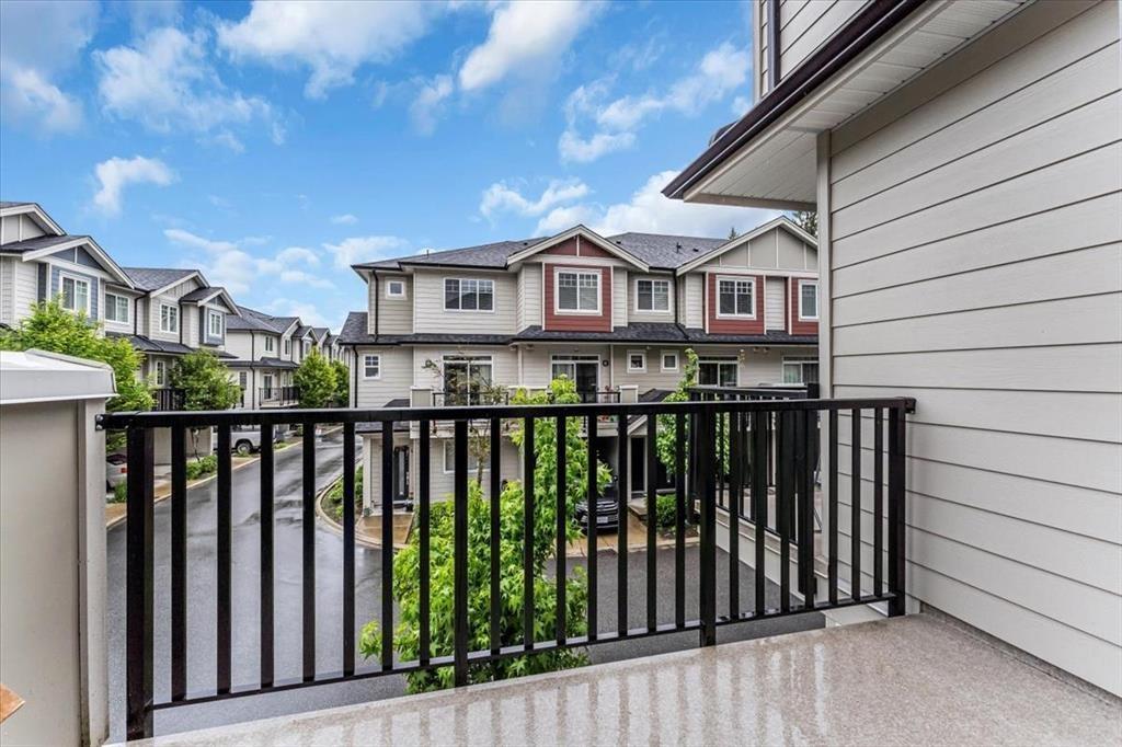 113 13898 64 Avenue, Surrey, British Columbia  V3W 1L6 - Photo 4 - R3126504