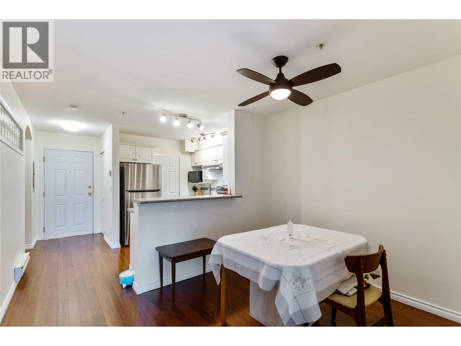 204 155 E 3rd Street, North Vancouver, British Columbia  V7L 1E5 - Photo 7 - R3090125