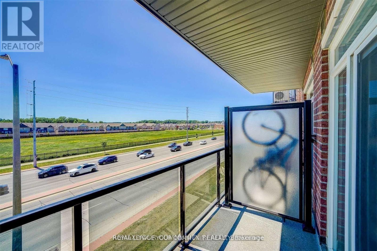 313 - 50 Sky Harbour Drive, Brampton, Ontario  L6Y 6B8 - Photo 4 - W13171444