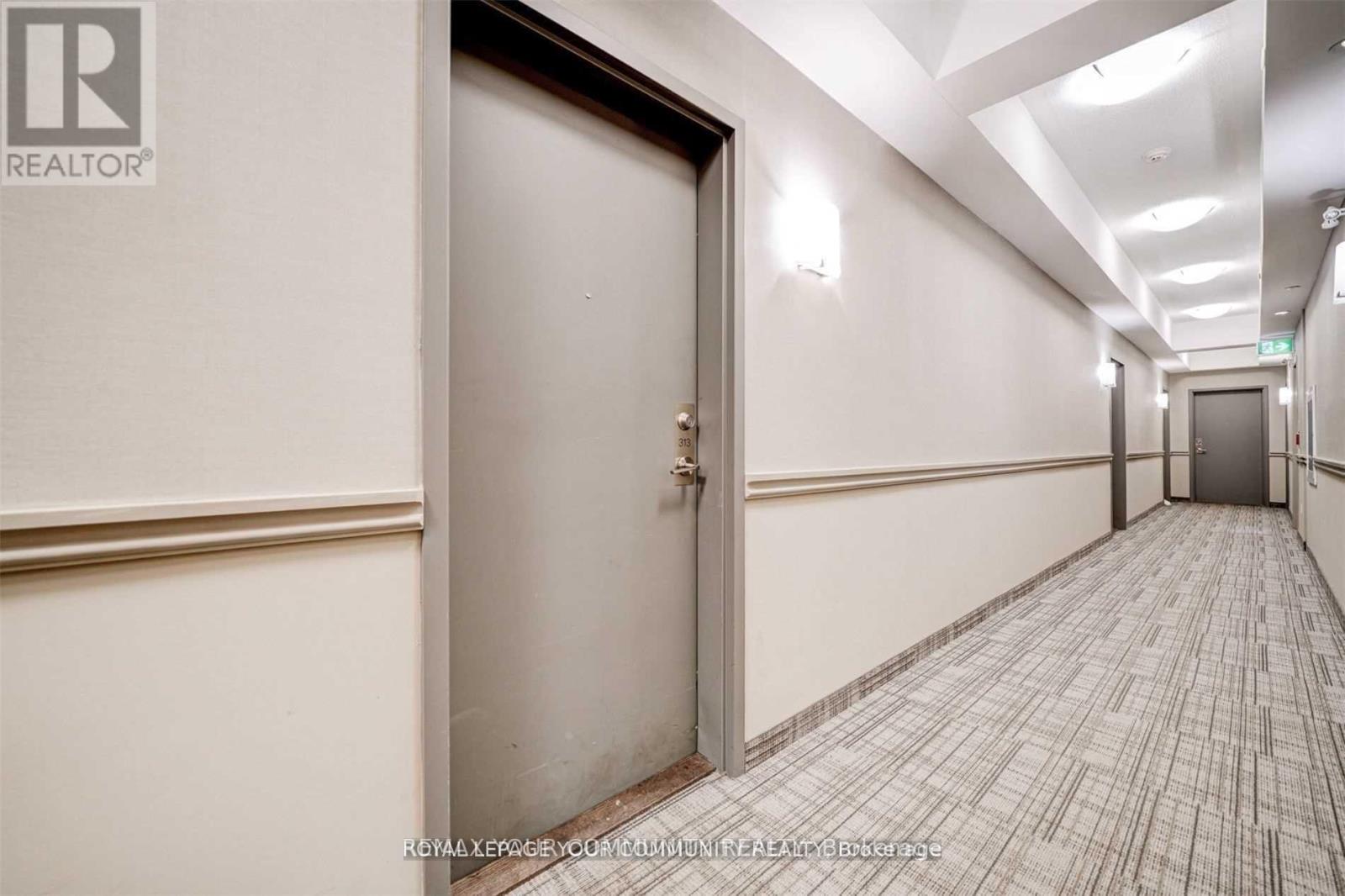 313 - 50 Sky Harbour Drive, Brampton, Ontario  L6Y 6B8 - Photo 7 - W13171444