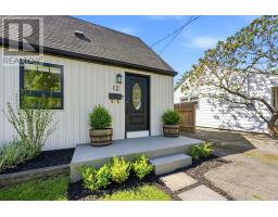 12 BEVERLY STREET, St. Catharines, Ontario