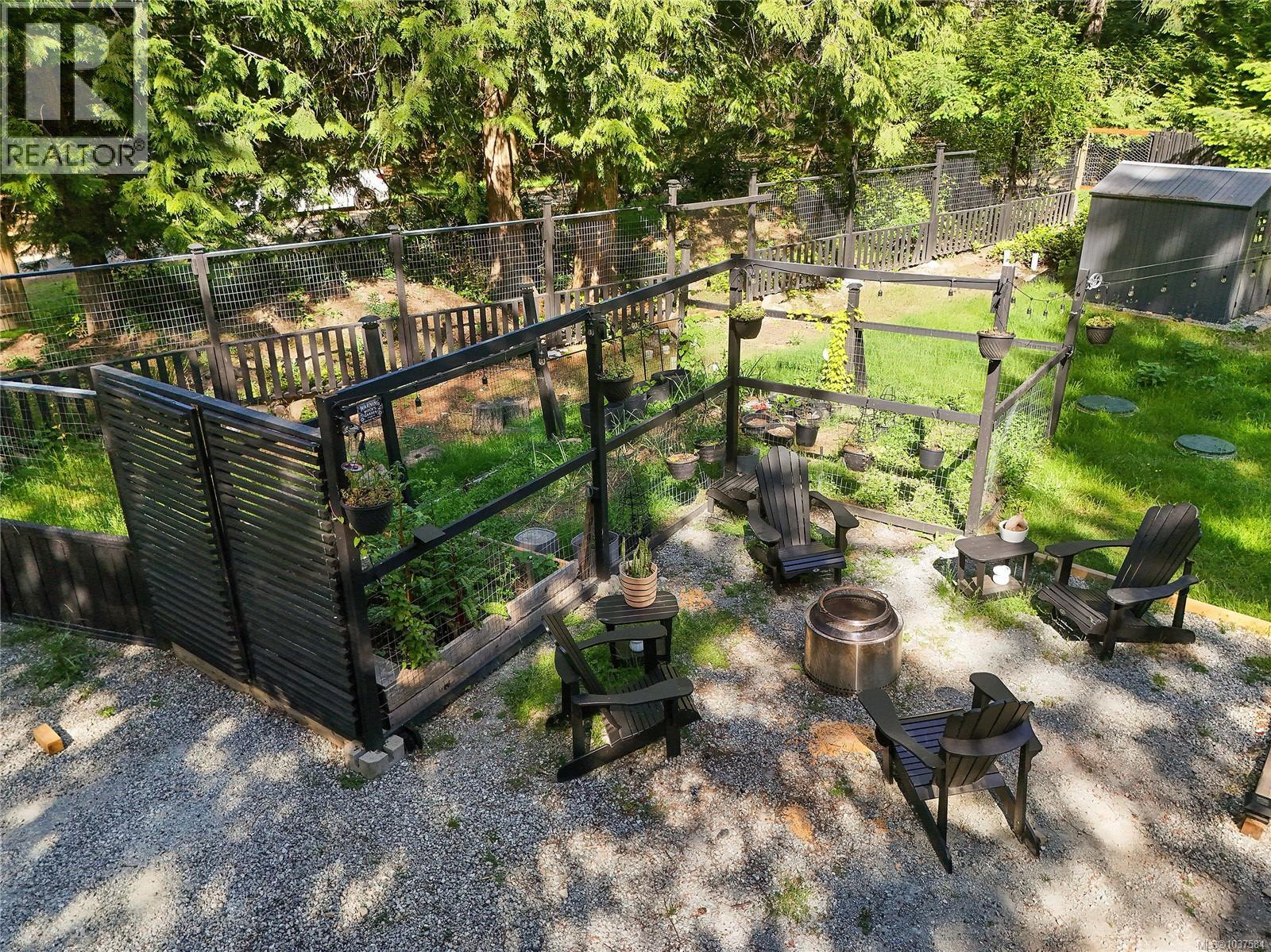 506 Bluff Way, Mayne Island, British Columbia  V0N 2J2 - Photo 3 - 1037584