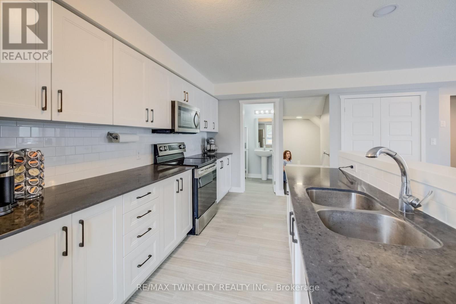 #b7 - 361 Lancaster Street W, Kitchener, Ontario  N2H 0C1 - Photo 14 - X13171456