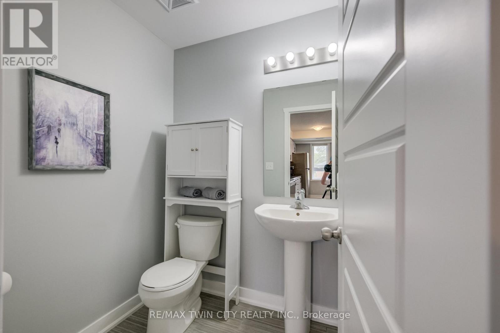 #b7 - 361 Lancaster Street W, Kitchener, Ontario  N2H 0C1 - Photo 15 - X13171456