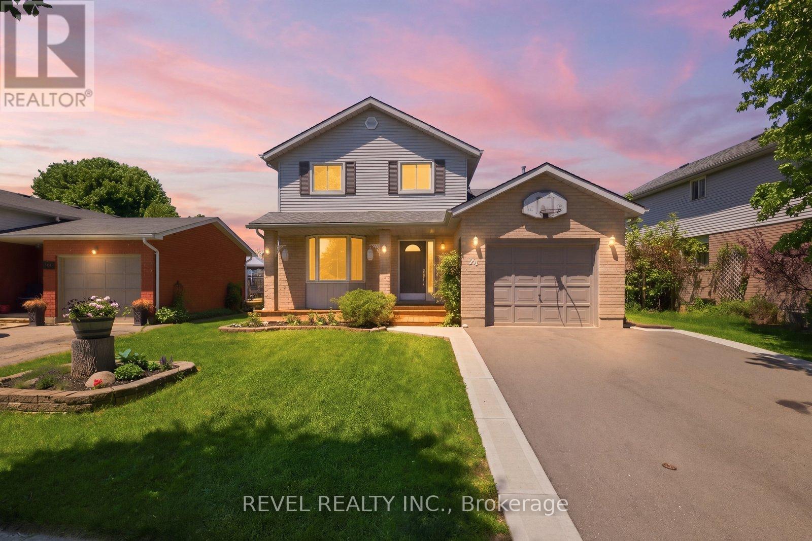 54 GILLIN ROAD, Brantford, Ontario