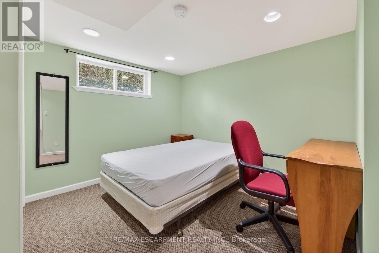 31 Larchwood Drive, St. Catharines, Ontario  L2T 2H4 - Photo 42 - X13171488