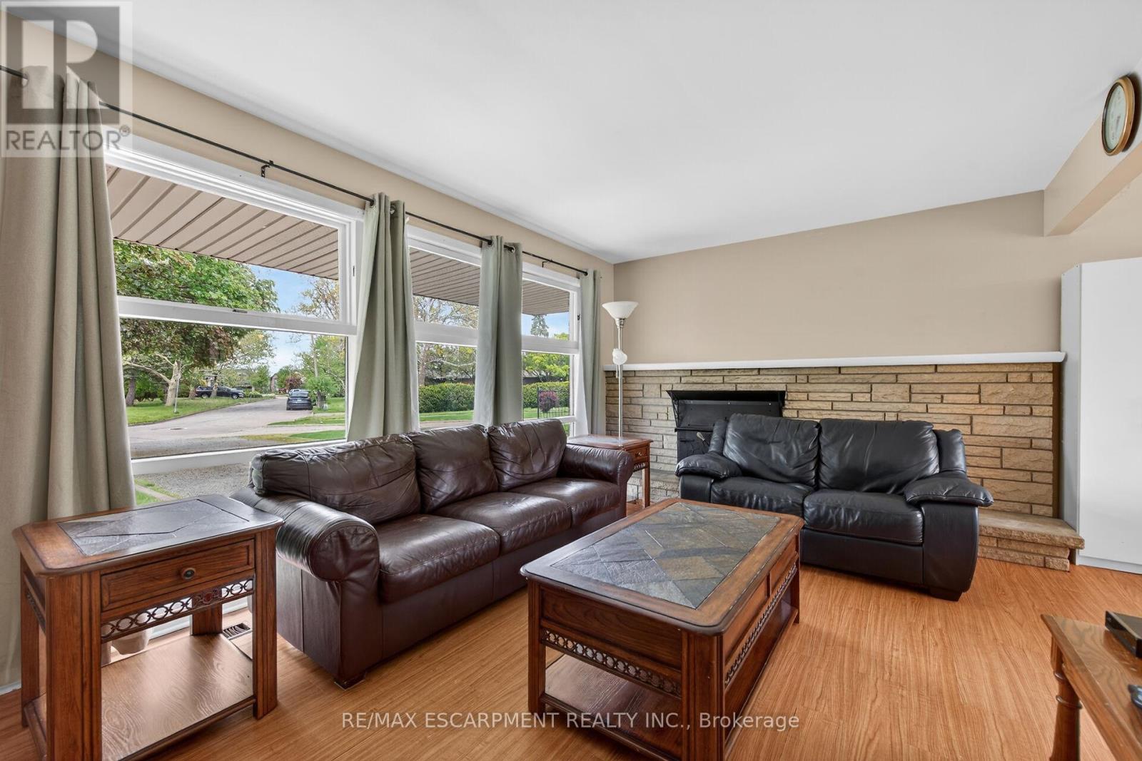 31 Larchwood Drive, St. Catharines, Ontario  L2T 2H4 - Photo 7 - X13171488