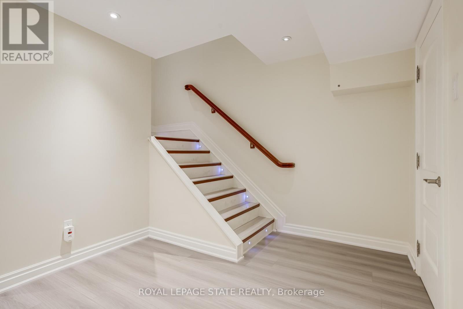 78 Chancery Drive, Hamilton, Ontario  L9G 4M1 - Photo 35 - X13171512