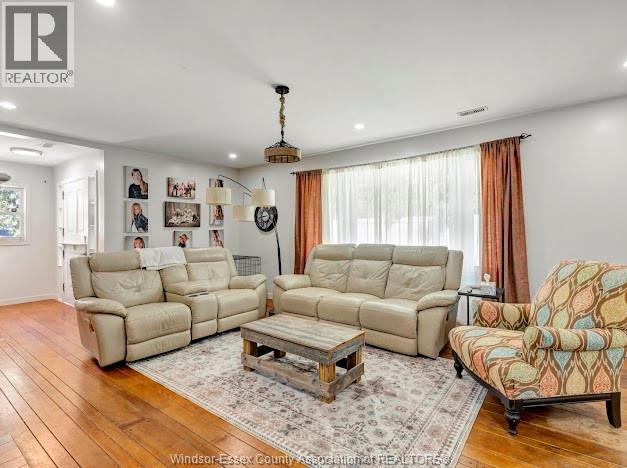 312 Coronado Drive, Tecumseh, Ontario  N8N 2E4 - Photo 5 - 26012102