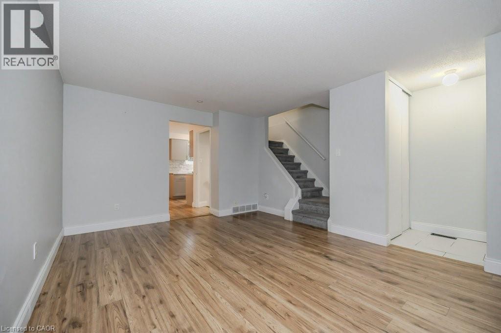 165 Green Valley Drive Unit# 2, Kitchener, Ontario N2P 1K3 - Photo 11 - 40832717
