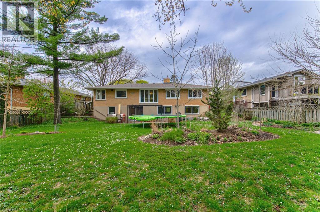 74 Leaside Place, Waterloo, Ontario  N2J 2N5 - Photo 41 - 40828896