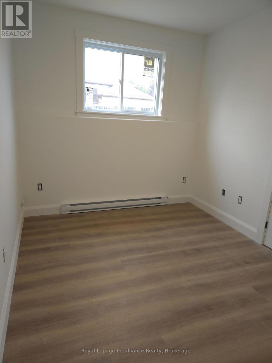 Lower - 90 Lywood Street, Belleville, Ontario  K0K 1K0 - Photo 10 - X13171580