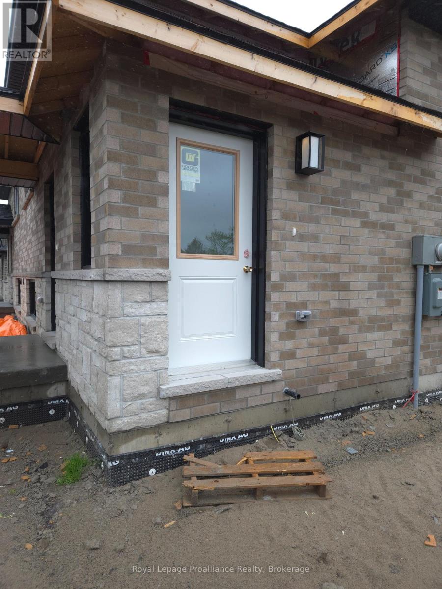 Lower - 90 Lywood Street, Belleville, Ontario  K0K 1K0 - Photo 2 - X13171580
