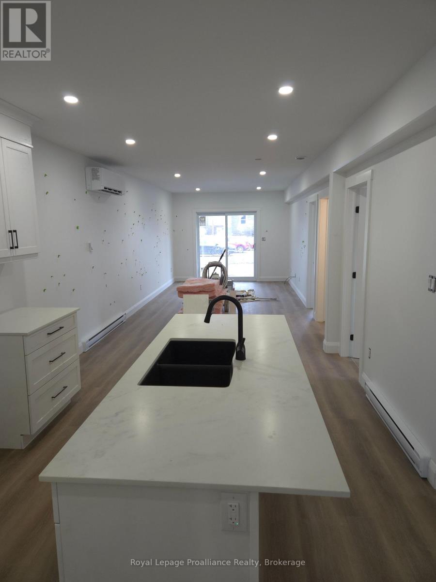 Lower - 90 Lywood Street, Belleville, Ontario  K0K 1K0 - Photo 7 - X13171580