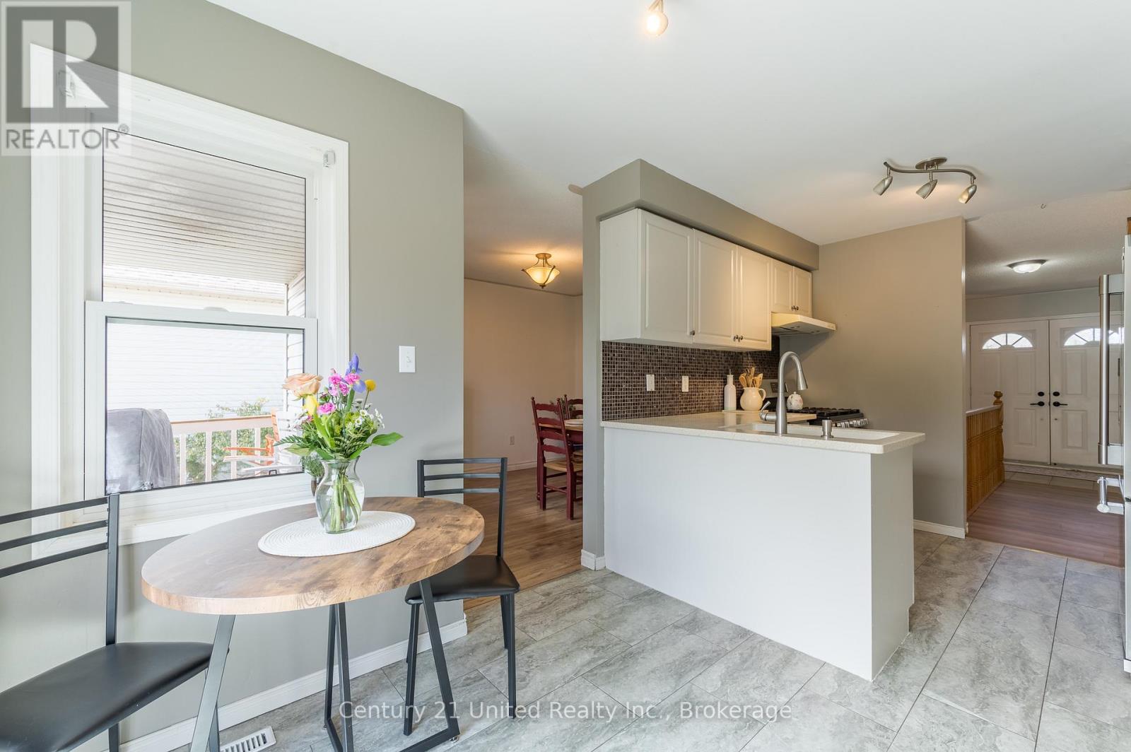 9 Brookside Street, Cavan Monaghan, Ontario  L0A 1G0 - Photo 5 - X13171618