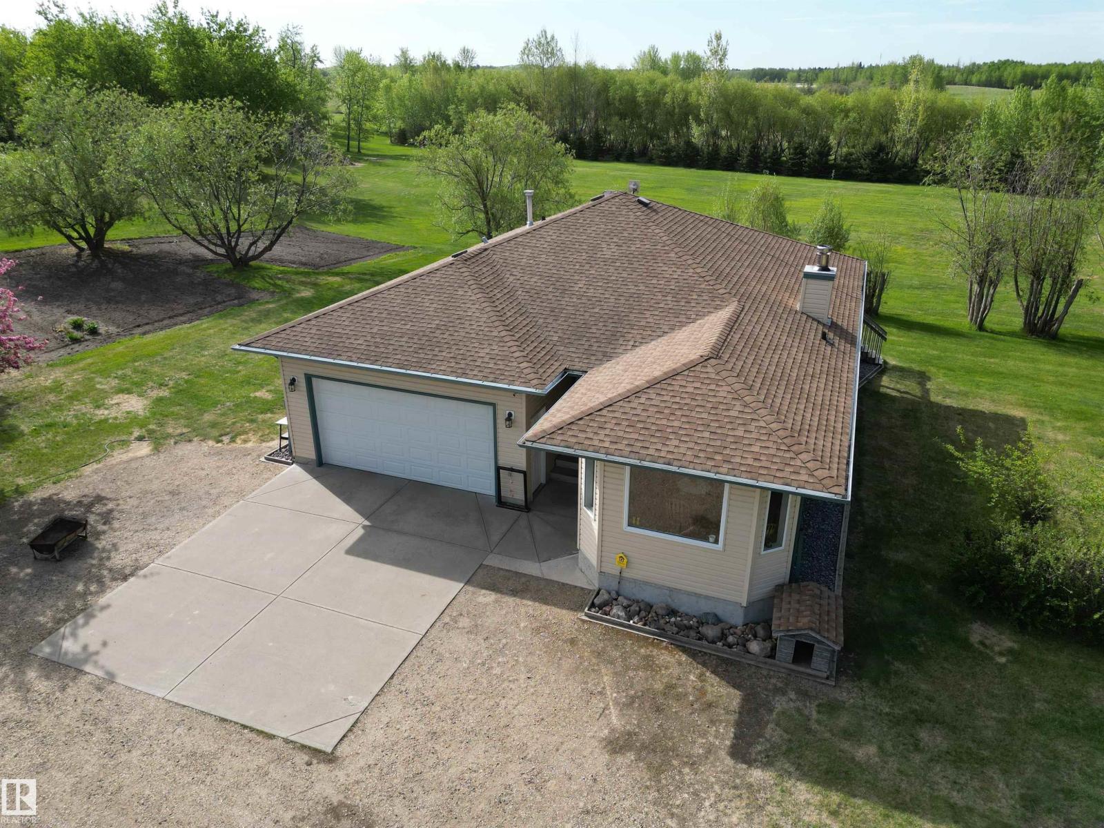 474073 RGE ROAD 242, Rural Wetaskiwin County, Alberta