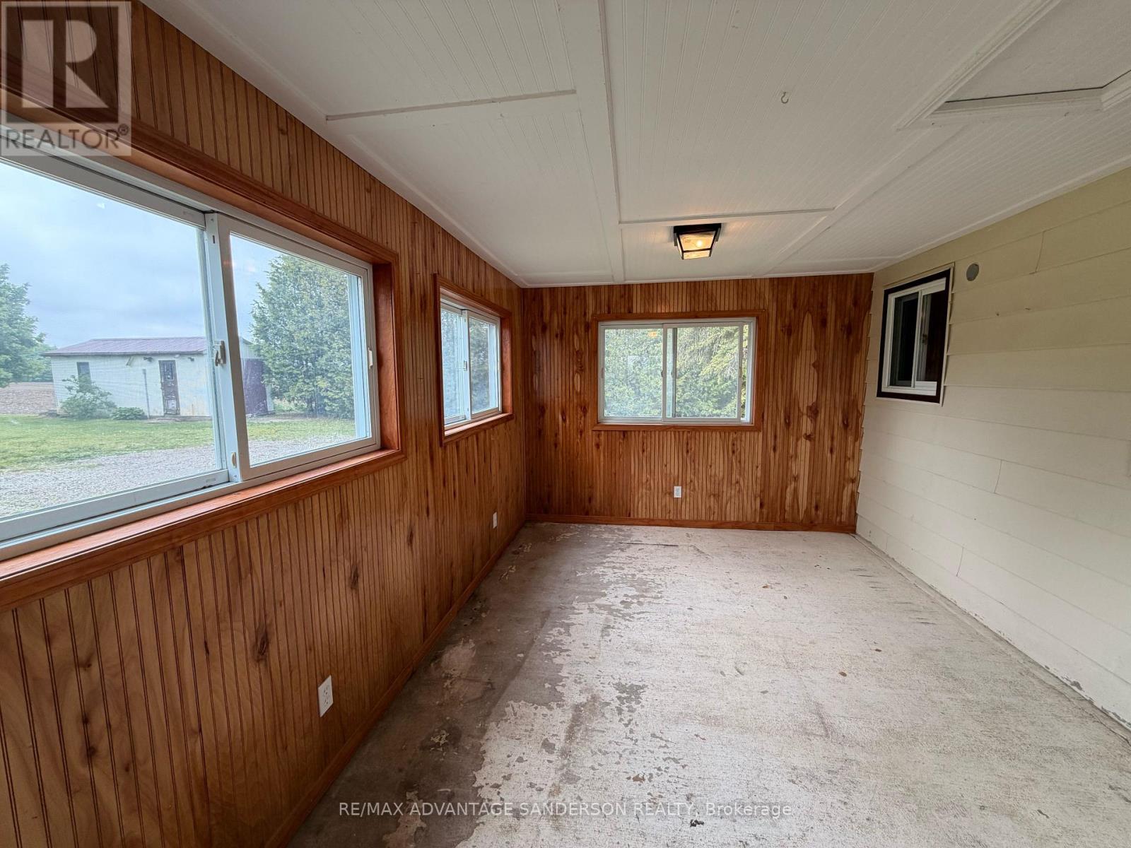11065 Sinclair Drive, Middlesex Centre, Ontario  N0M 2A0 - Photo 10 - X13171558