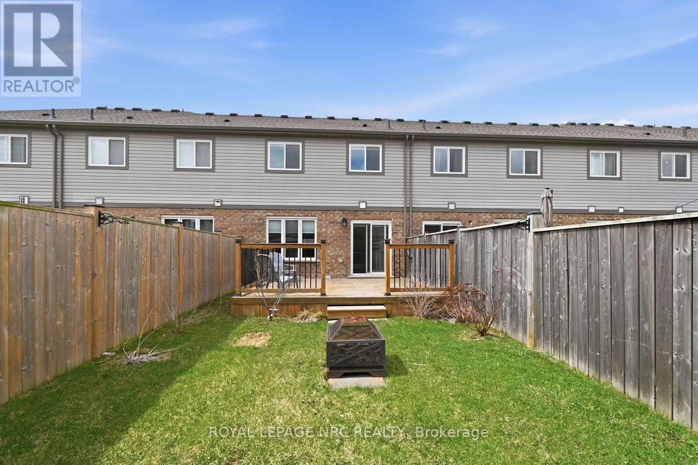 323 Silverwood Avenue, Welland, Ontario  L3C 0C5 - Photo 32 - X12977986