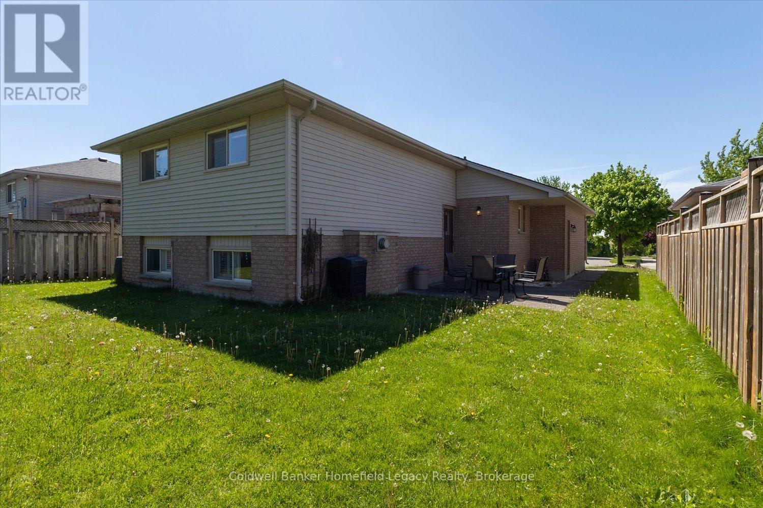 19 Meadowridge Drive, St. Marys, Ontario  N4X 1B7 - Photo 29 - X13171552