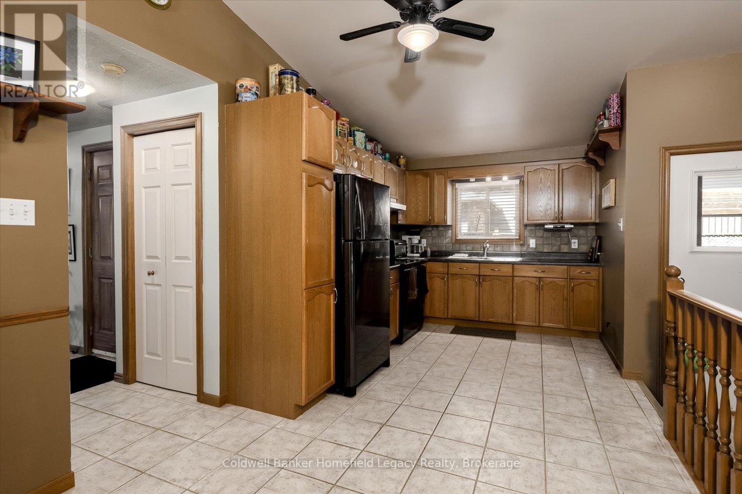 19 Meadowridge Drive, St. Marys, Ontario  N4X 1B7 - Photo 6 - X13171552