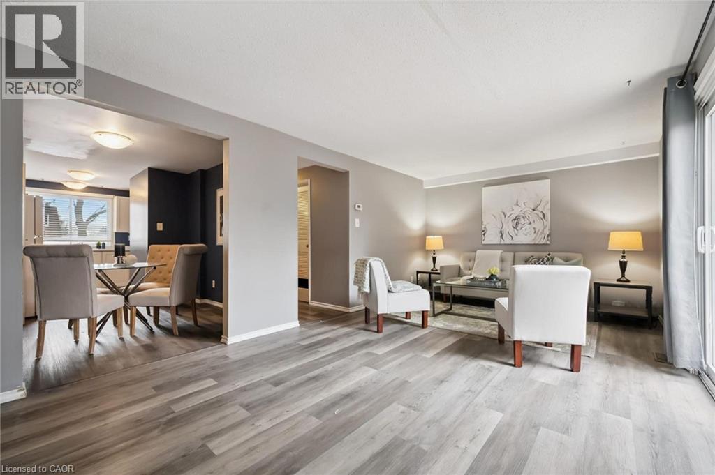 120 Country Club Drive Unit# 17, Guelph, Ontario N1E 3K7 - Photo 4 - 40833037