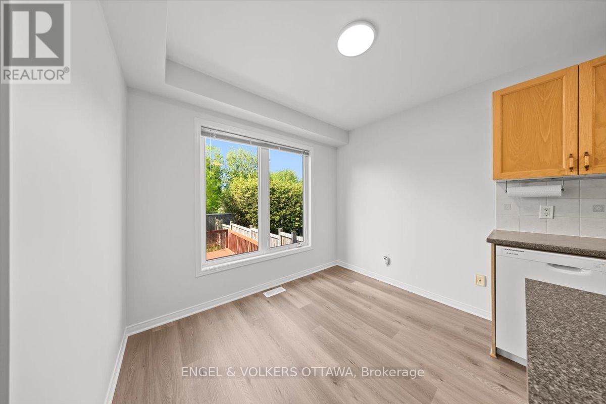 348 Hillsboro Private, Ottawa, Ontario K2M 3B1 - Photo 23 - X13171648