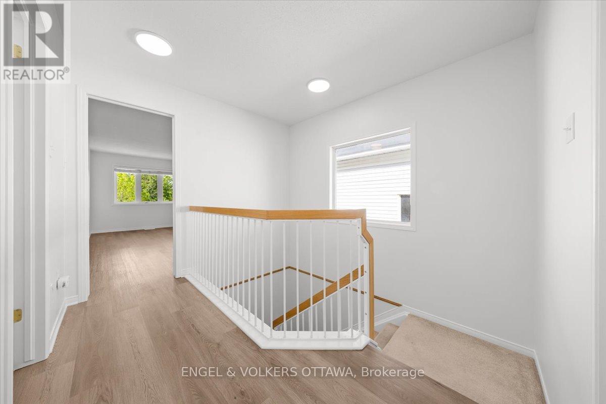 348 Hillsboro Private, Ottawa, Ontario K2M 3B1 - Photo 25 - X13171648