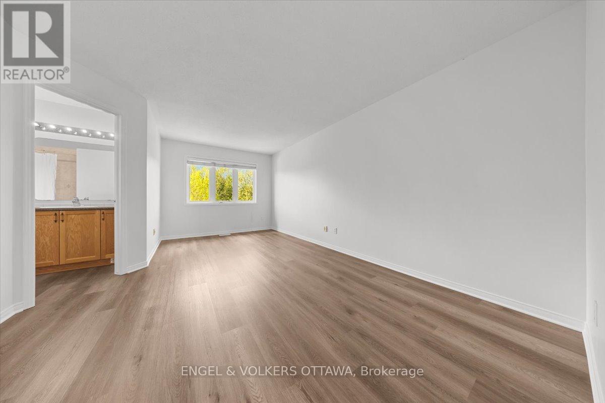 348 Hillsboro Private, Ottawa, Ontario K2M 3B1 - Photo 31 - X13171648