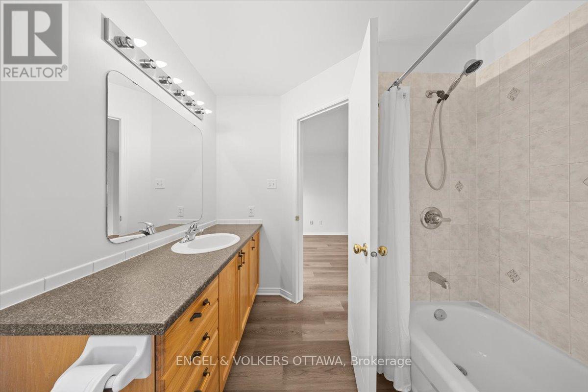 348 Hillsboro Private, Ottawa, Ontario K2M 3B1 - Photo 36 - X13171648