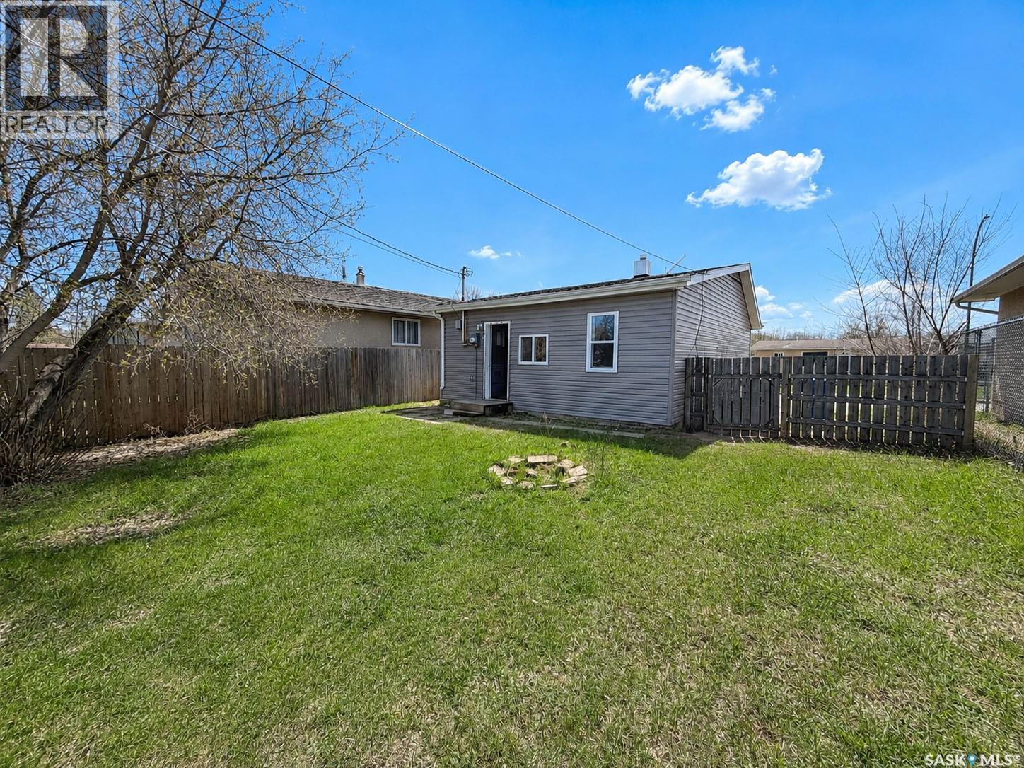 1338 18th Street W, Prince Albert, Saskatchewan  S6V 4B9 - Photo 10 - SK036999