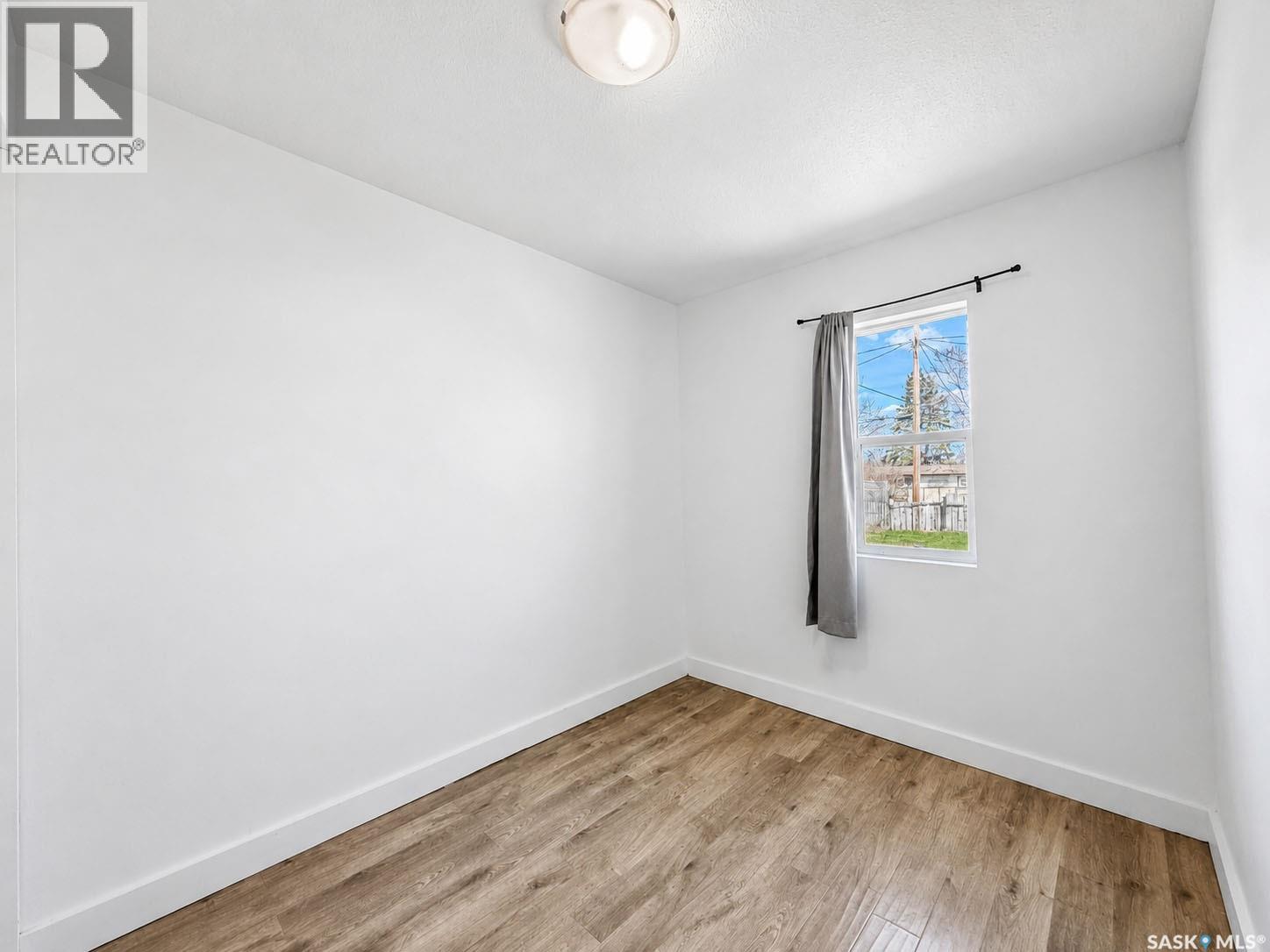 1338 18th Street W, Prince Albert, Saskatchewan  S6V 4B9 - Photo 6 - SK036999