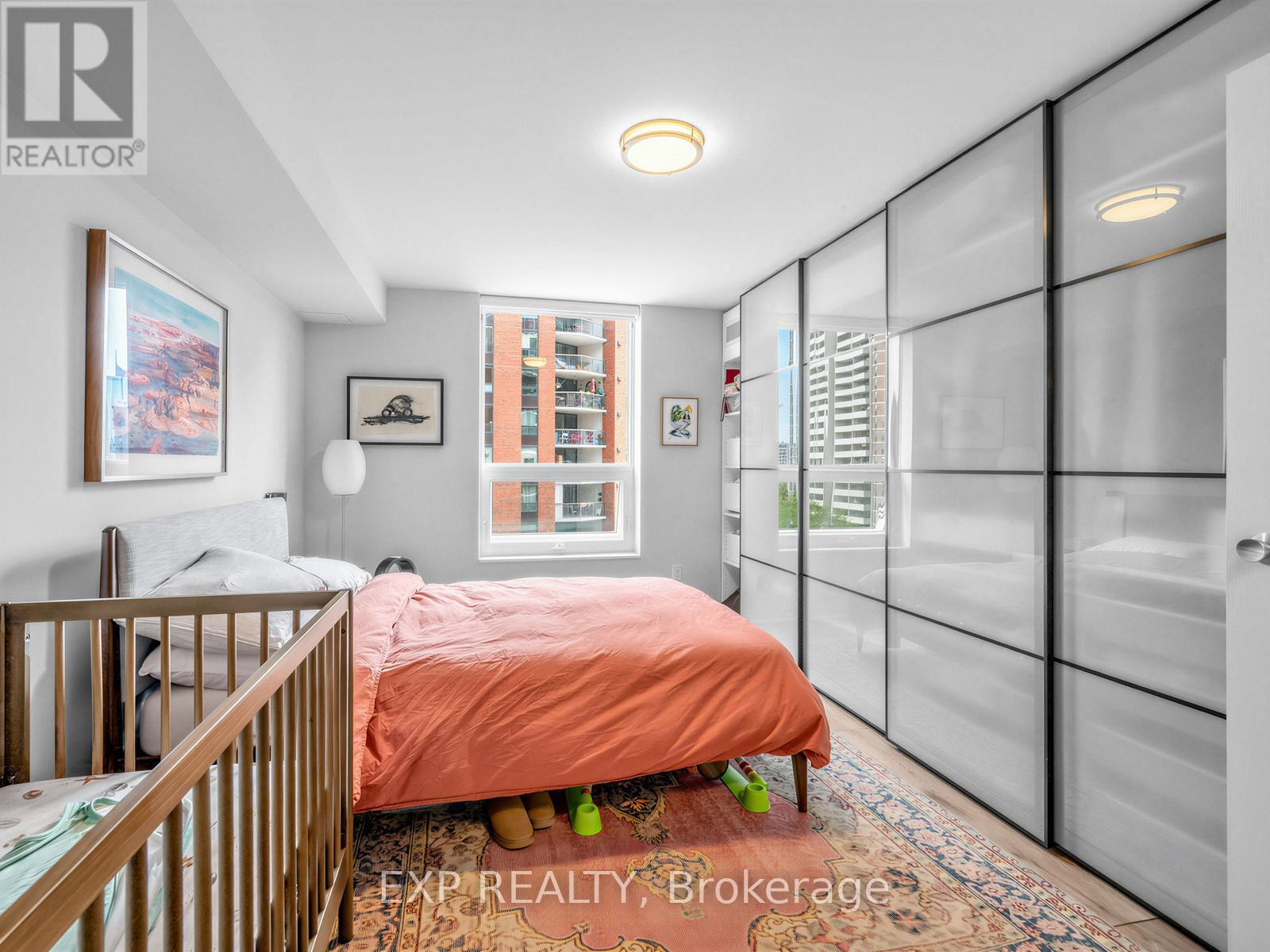 1127 - 77 Maitland Place, Toronto, Ontario  M4Y 2V6 - Photo 11 - C13171574
