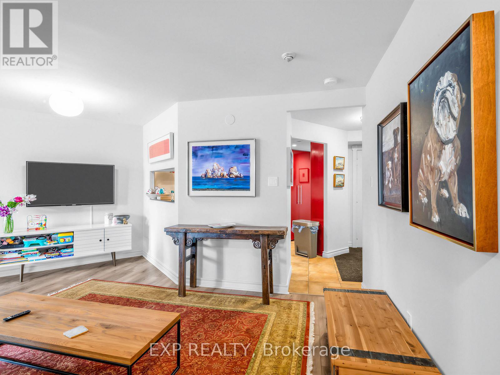 1127 - 77 Maitland Place, Toronto, Ontario  M4Y 2V6 - Photo 14 - C13171574