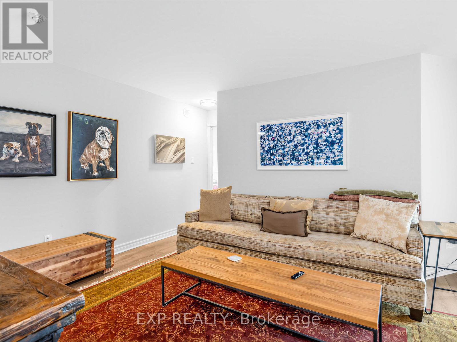 1127 - 77 Maitland Place, Toronto, Ontario  M4Y 2V6 - Photo 16 - C13171574