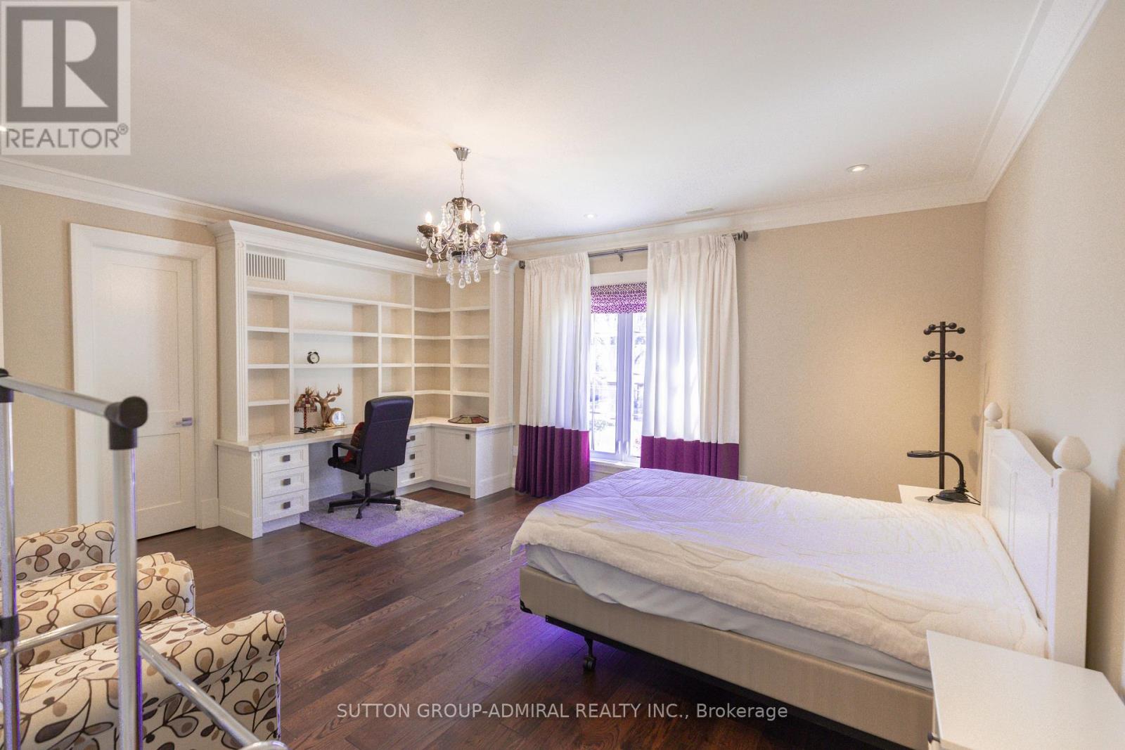 24 Wedgewood Drive, Toronto, Ontario  M2M 2H3 - Photo 15 - C13171642