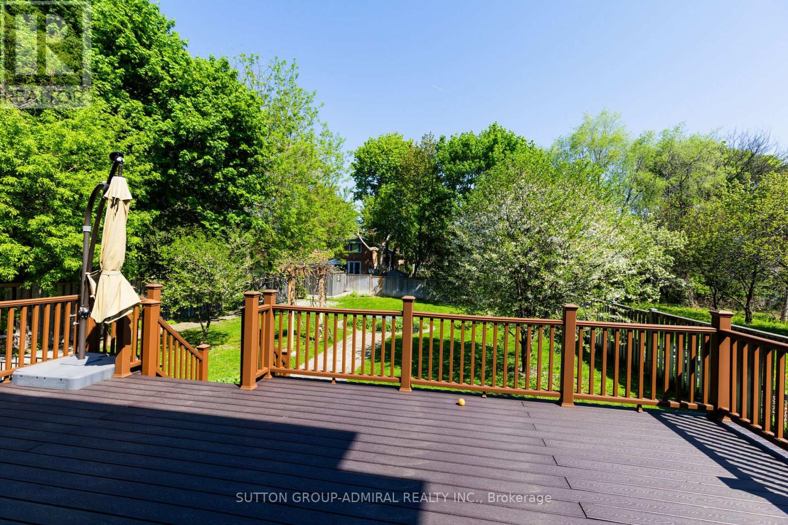 24 Wedgewood Drive, Toronto, Ontario  M2M 2H3 - Photo 3 - C13171642