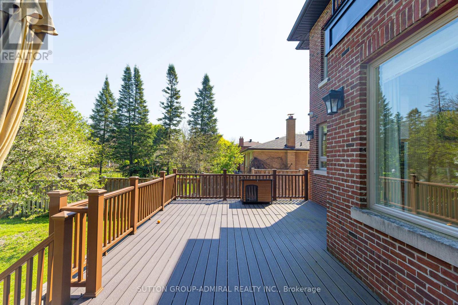 24 Wedgewood Drive, Toronto, Ontario  M2M 2H3 - Photo 4 - C13171642