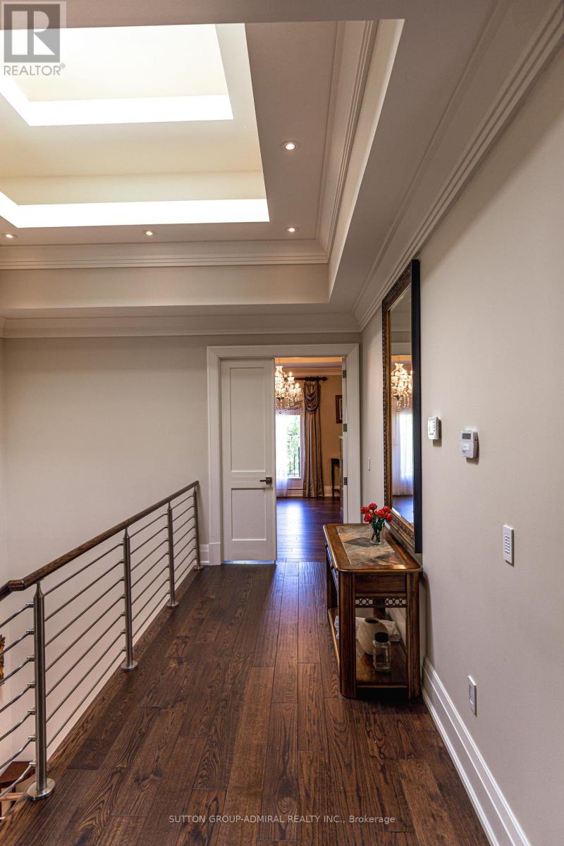 24 Wedgewood Drive, Toronto, Ontario  M2M 2H3 - Photo 9 - C13171642