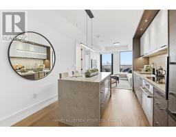1205 - 215 LONSDALE ROAD, Toronto, Ontario