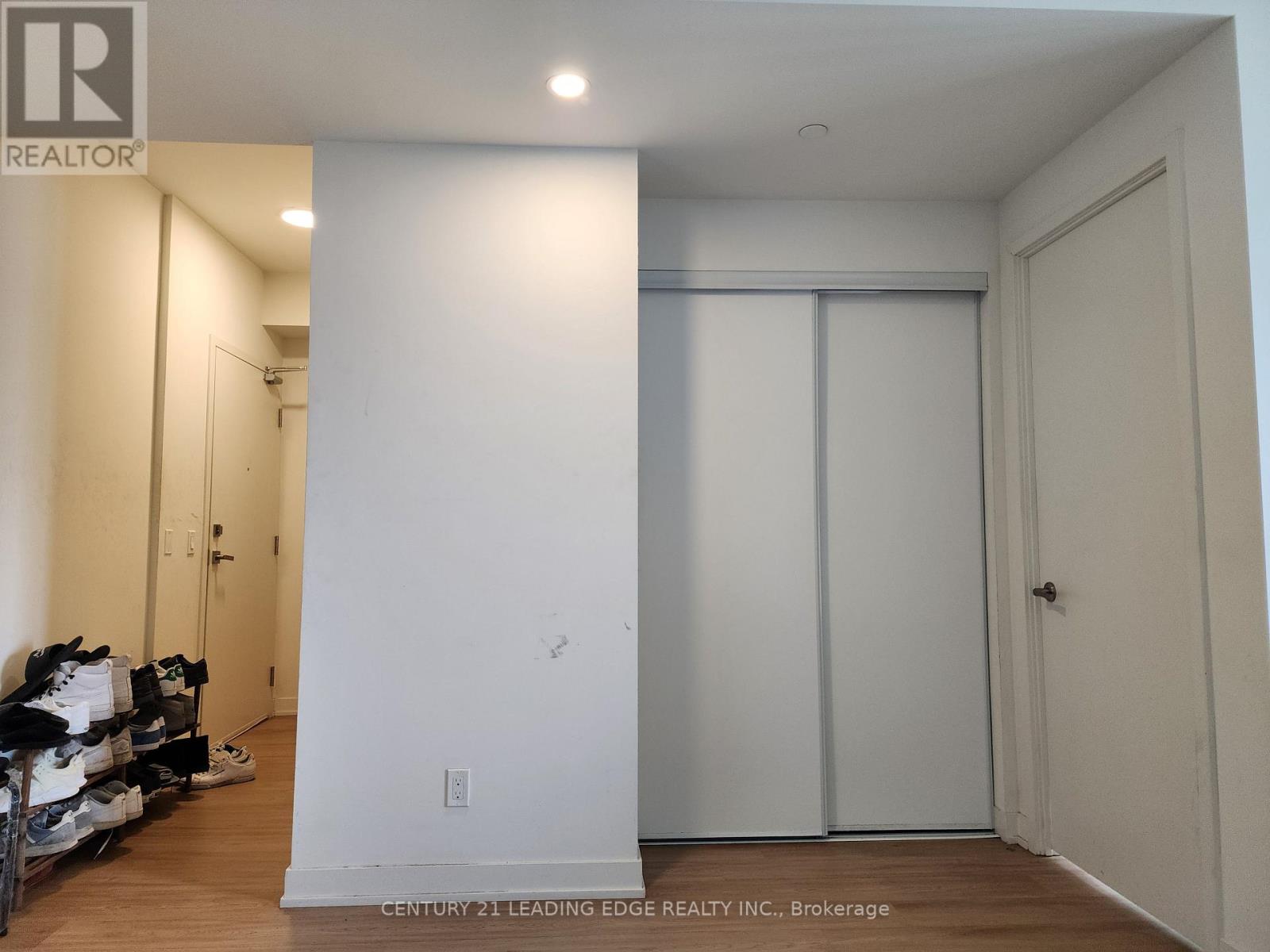 1004 - 10 Deerlick Court, Toronto, Ontario  M3A 0A7 - Photo 3 - C13171698