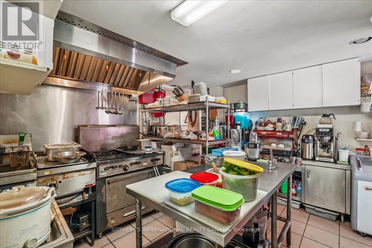 161 Winchester Street, Toronto, Ontario  M4X 1B5 - Photo 13 - C13171750