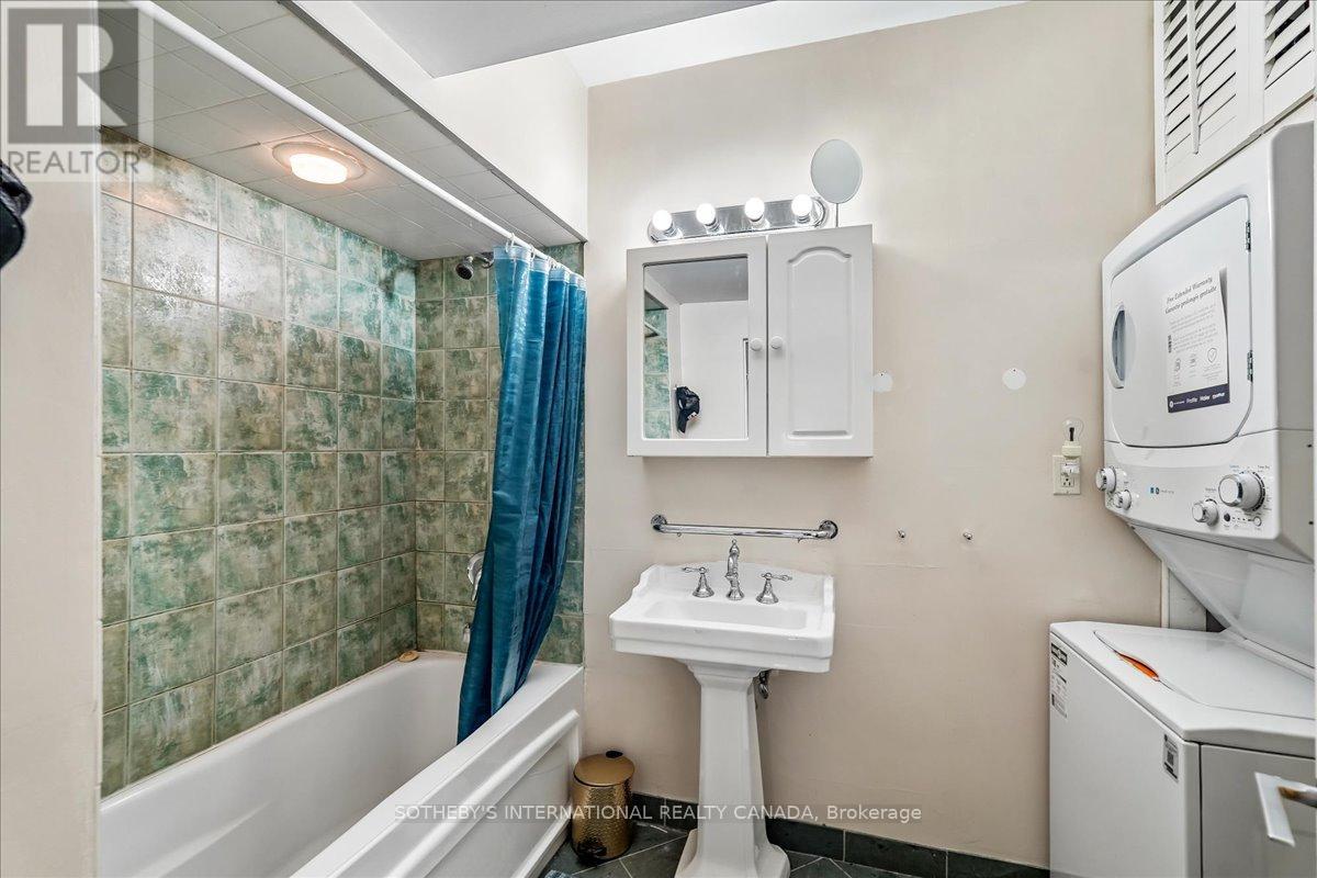 161 Winchester Street, Toronto, Ontario  M4X 1B5 - Photo 39 - C13171750
