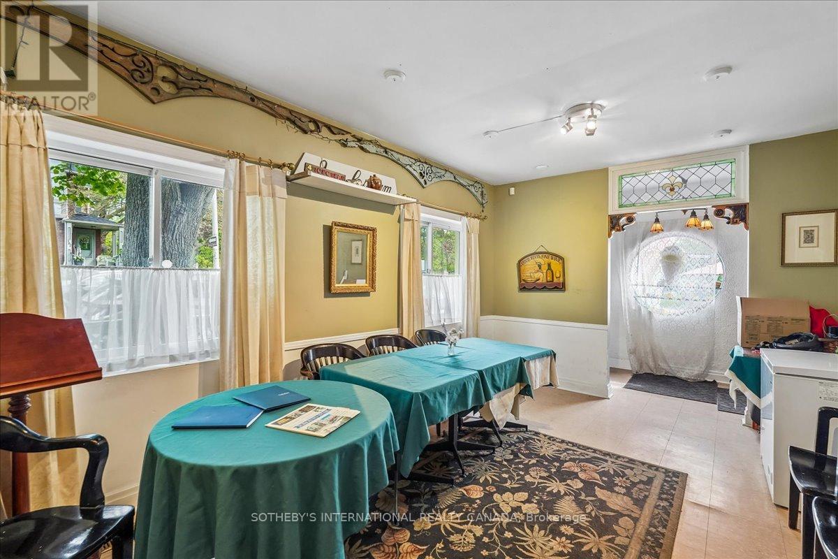 161 Winchester Street, Toronto, Ontario  M4X 1B5 - Photo 7 - C13171750