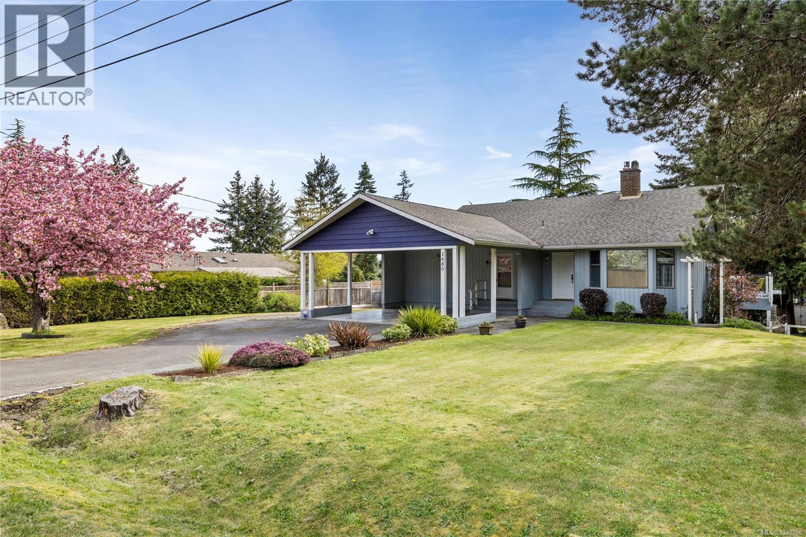1680 Gerald St, Nanoose Bay, British Columbia  V9P 9C7 - Photo 1 - 1038058