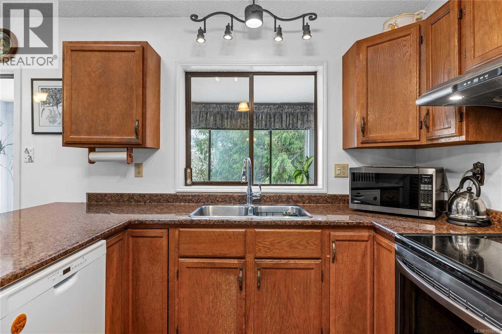 1680 Gerald St, Nanoose Bay, British Columbia  V9P 9C7 - Photo 16 - 1038058