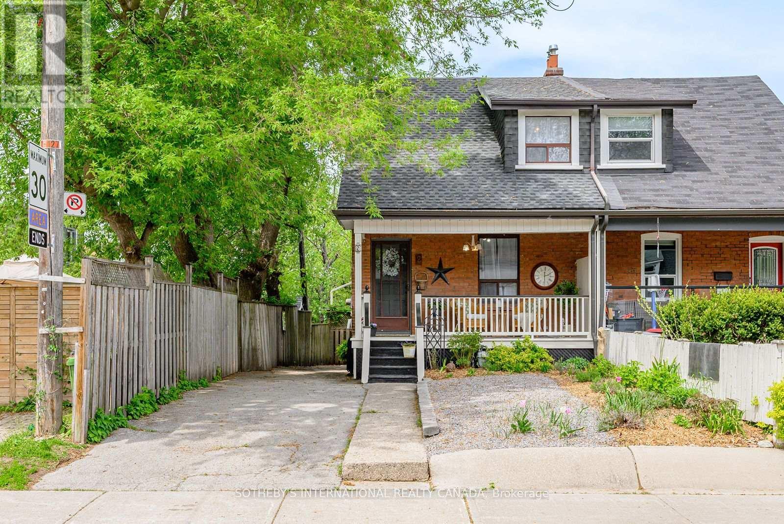 2 Winston Avenue, Toronto, Ontario  M1N 1W3 - Photo 6 - E13171612