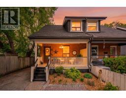 2 WINSTON AVENUE, Toronto, Ontario